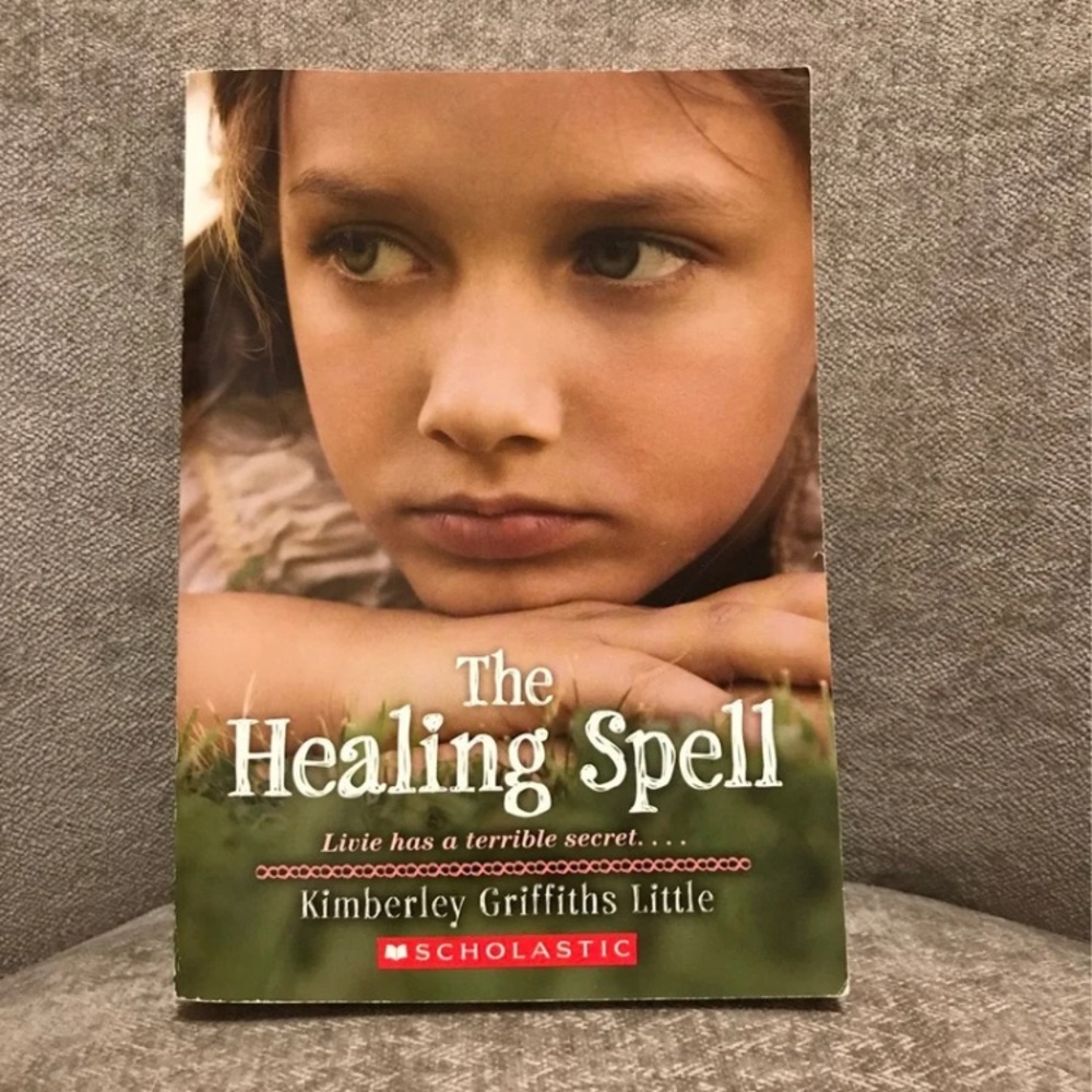 Book: The Healing Spell by Kimberly Griffiths Little